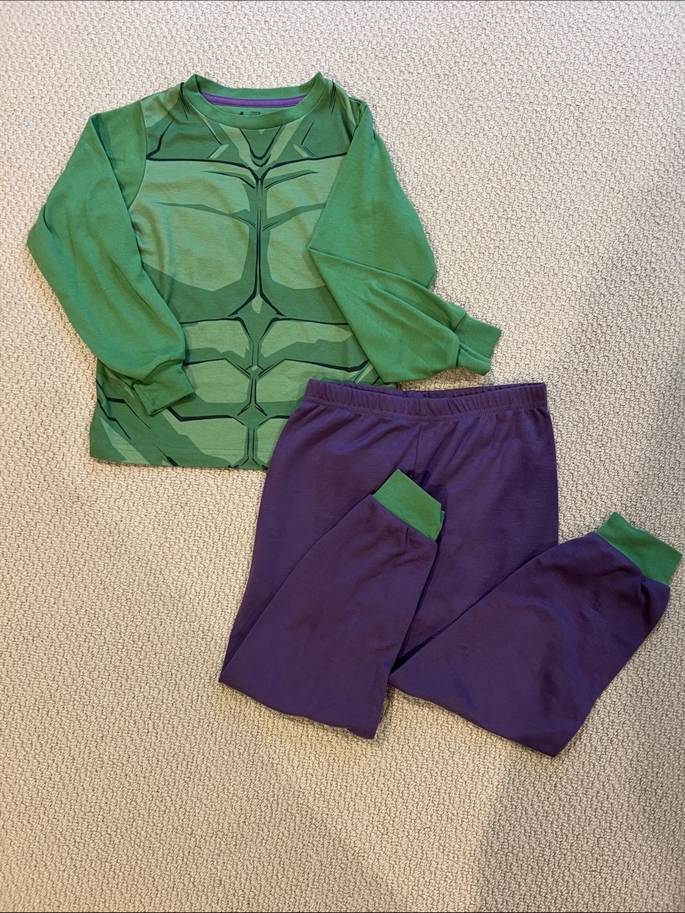 Marvel Avengers Hulk Pajamas Boys Size 7 Long Sleeve 2 Pc Set